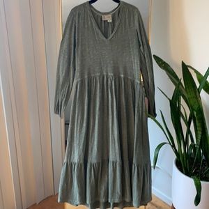 Anthropologie Green MIDI Long-Sleeved Dress